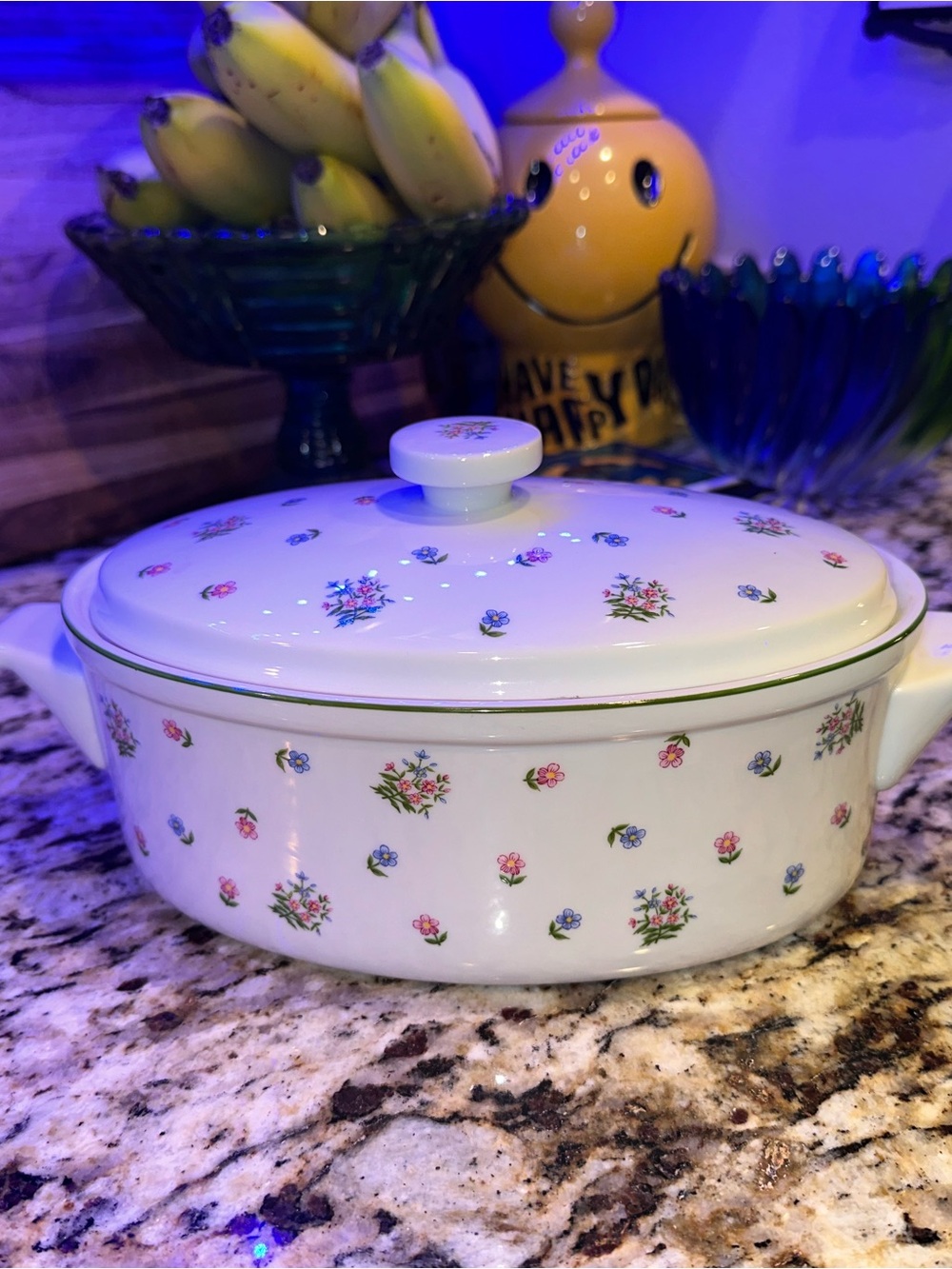 White Floral Covered Casserole Dish - Elegant Ceramic Serving Bakeware